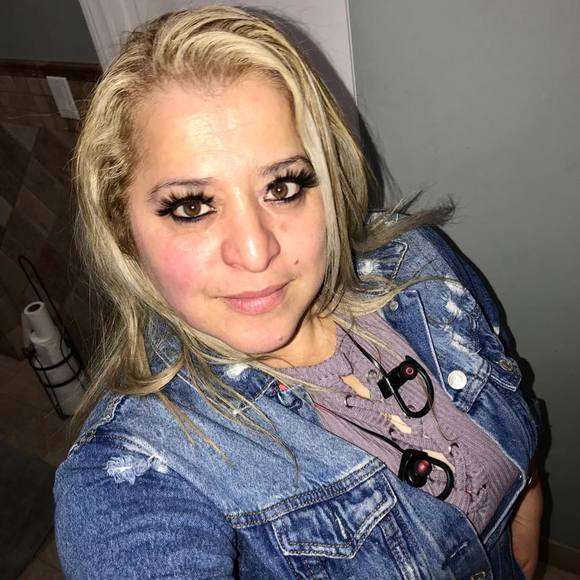 Meet your Posher, Giselita - Picture 1 of 1